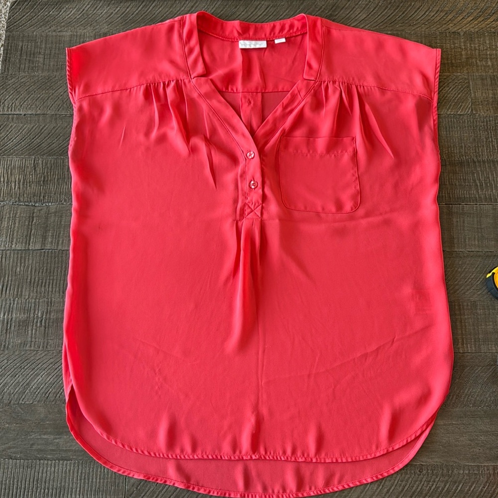 New York and Company capped sleeve blouse